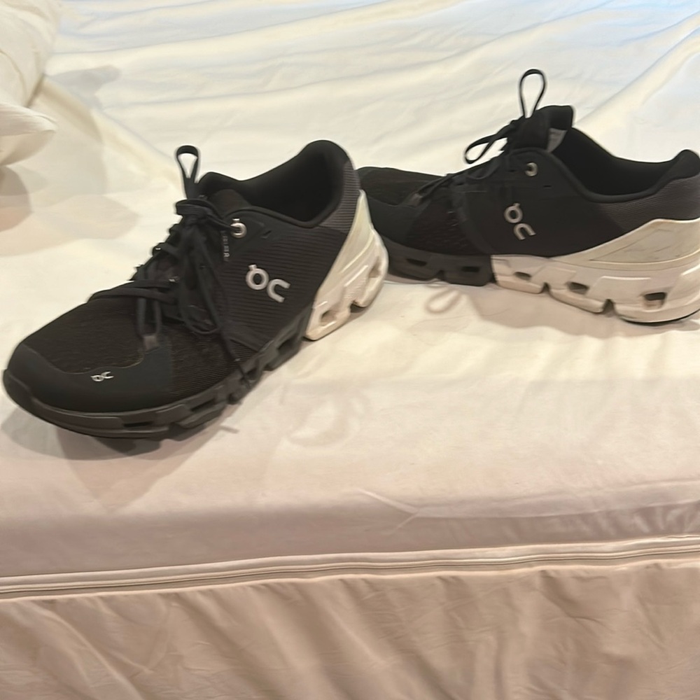 OCloud sneakers